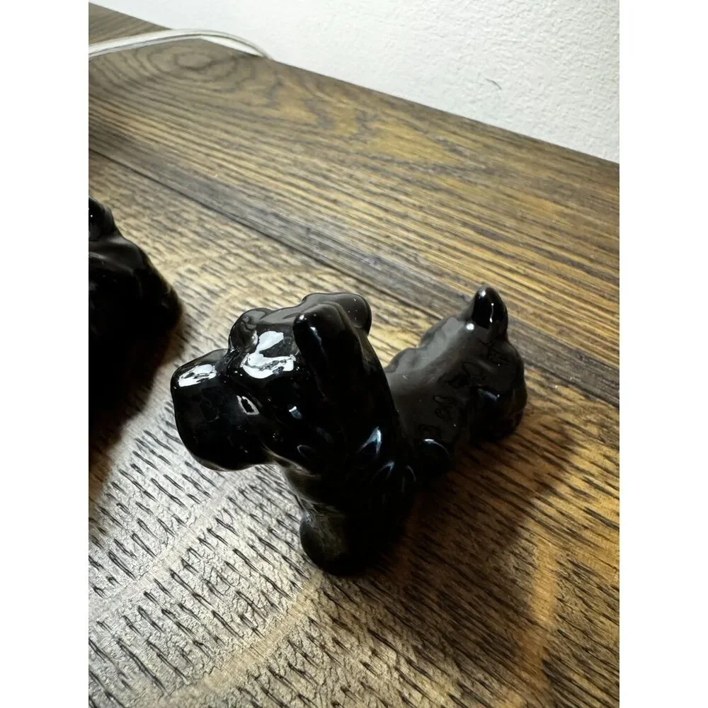 2 vintage ceramic scottie dogs, Scottish terriers